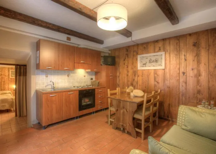 Le Talus 2* 쿠르마예