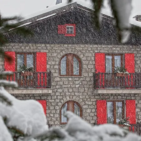 Le Talus Aparthotel 2*