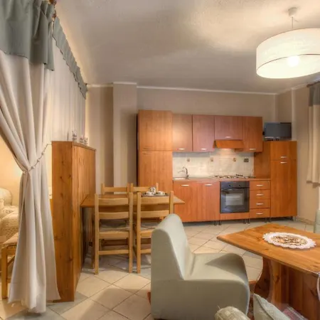 Le Talus Aparthotel Courmayeur