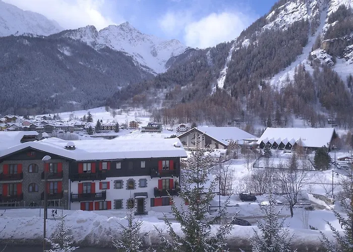 Aparthotel Le Talus 2*